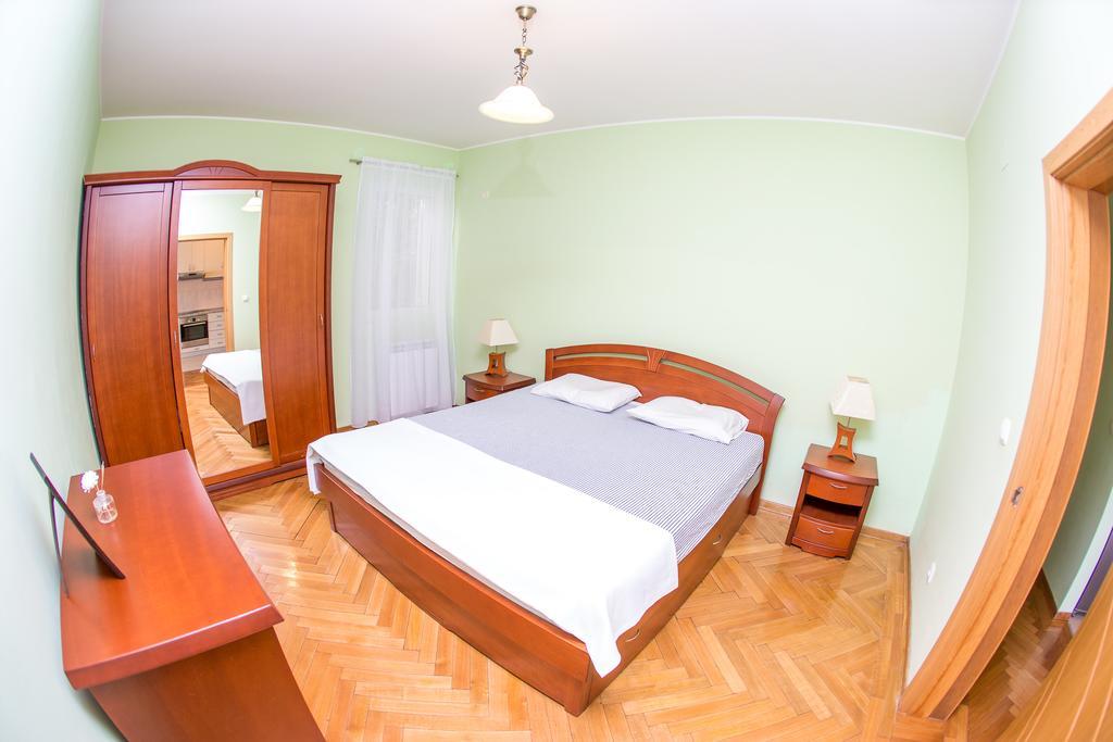 Saint Stefan Apartments Sveti Stefan Szoba fotó